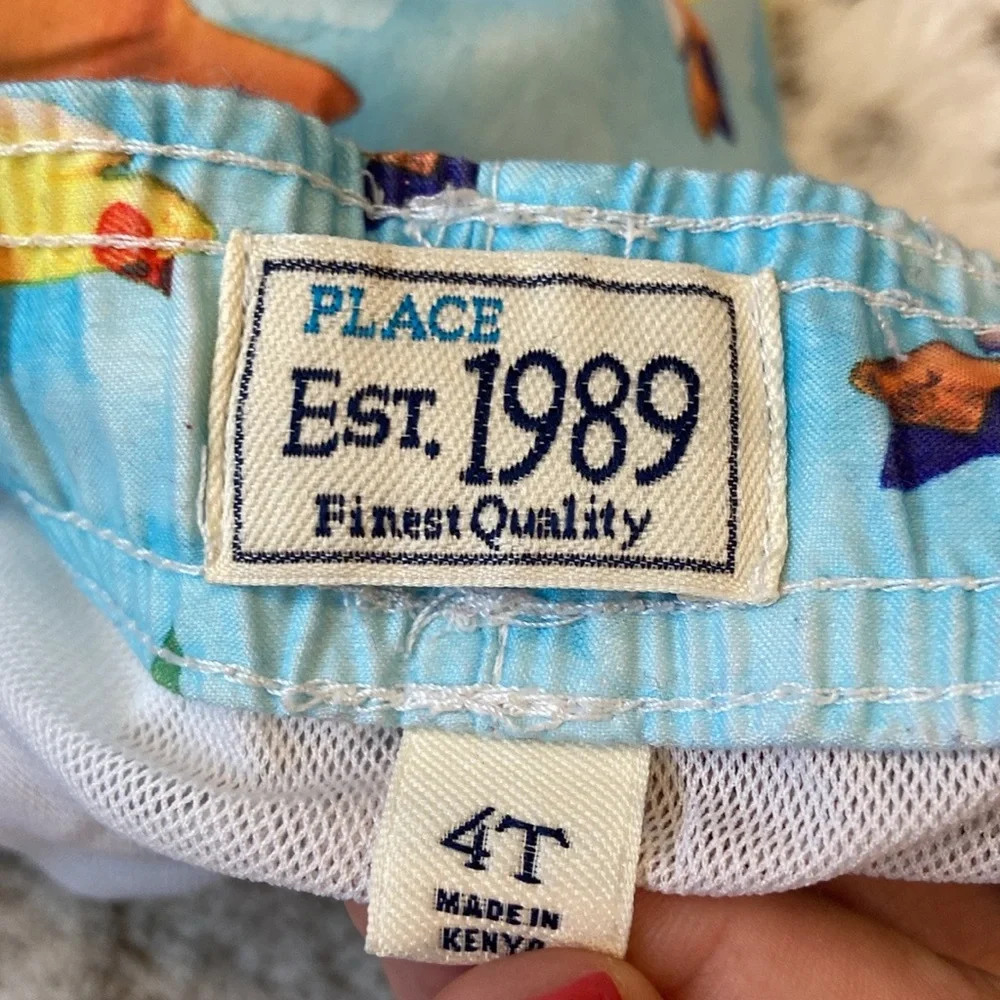 The Children’s Place swim trunks boys 4T shark beach pool party tropical summer